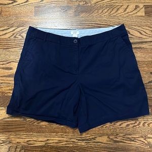 Crown and Ivy Caroline 7 inch Shorts